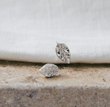 Leaf Studs