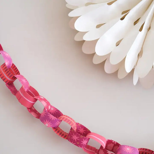 Pink and Red Paper Chain Kit