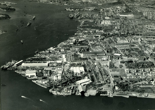 Black and white aerial view of Plymouth, Print