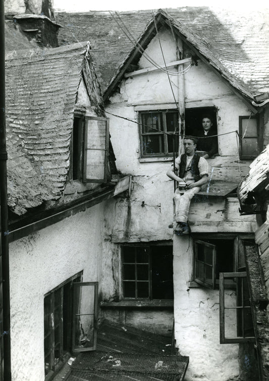 House on Old Town Street in the late 1890s, Print